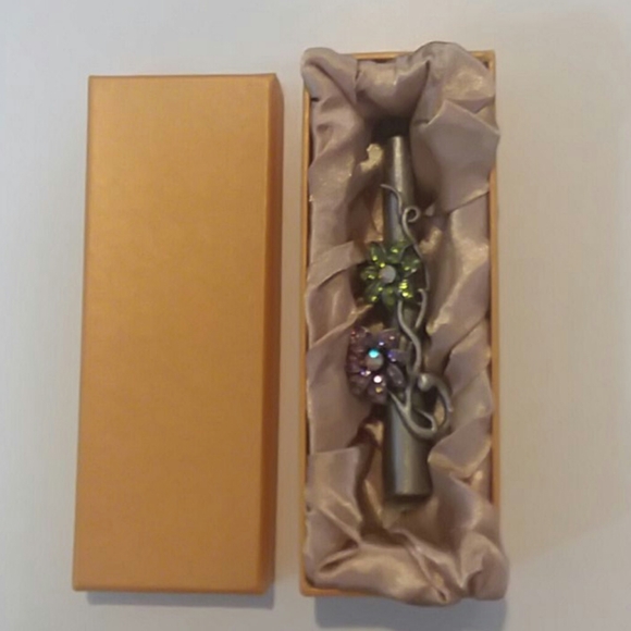 Beautiful Floral Gemstone Mezuzah including scroll - Picture 5 of 6